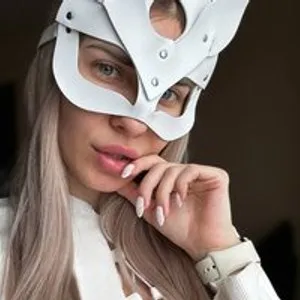 baby-blond from bongacams