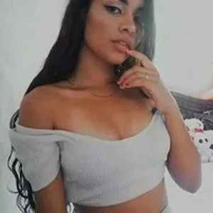 beautifullchl from bongacams