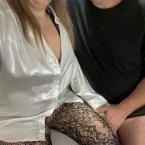 bisubslutcouple from bongacams