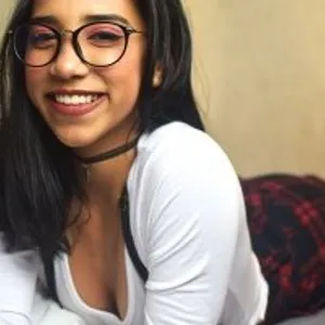 blueaphril from bongacams