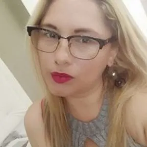 bossmelany05 from bongacams