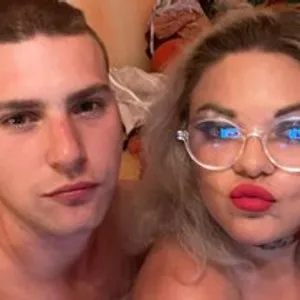 boy-and-girl1 from bongacams