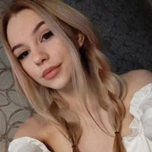 candiceglove1 from bongacams