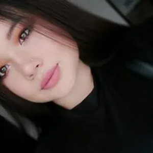 candycamila from bongacams