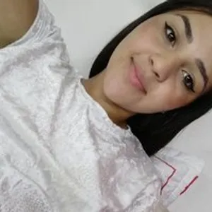 carlaxxjones from bongacams