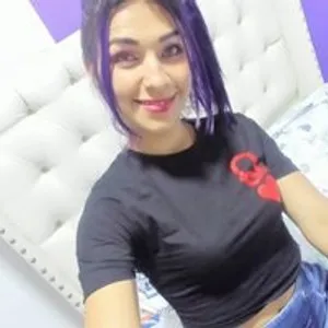 carly-blue from bongacams