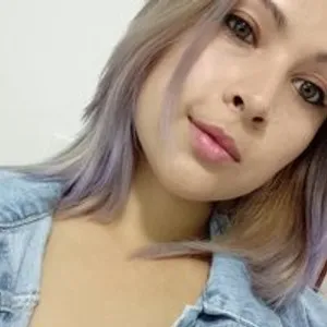 charlottewil from bongacams