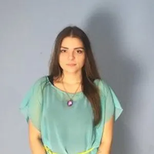 cherry-smile from bongacams