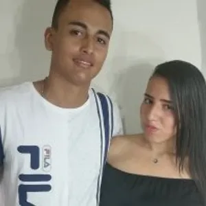 coupleslatin from bongacams