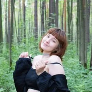 crazyada from bongacams