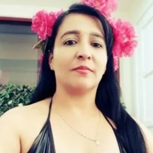 daisyflower10 from bongacams