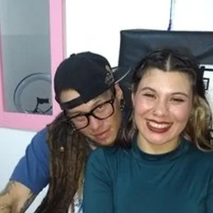 dulce-damian from bongacams