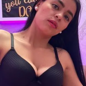 eilinne-hot from bongacams