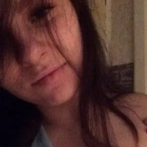 erinaekate from bongacams