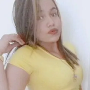 estefaniy2419 from bongacams