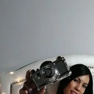 evarosejuicy1 from bongacams