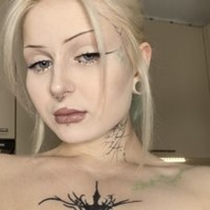goth-bimbo
