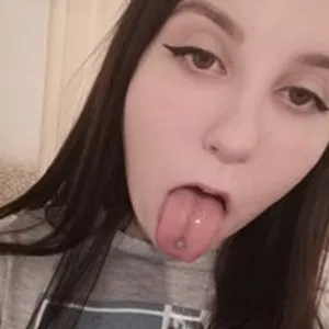 holypolly from bongacams