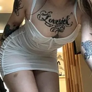 identica from bongacams