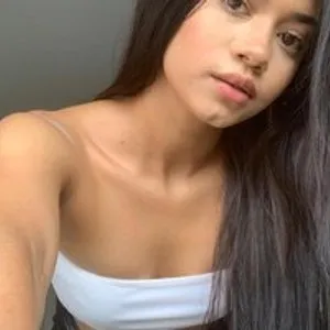 isabellaflor from bongacams