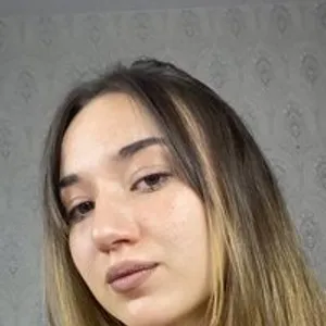 isadoraartinan from bongacams