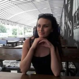 julia23423145 from bongacams