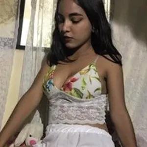 karime25a from bongacams