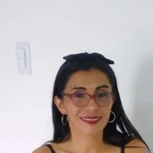 karlahot from bongacams