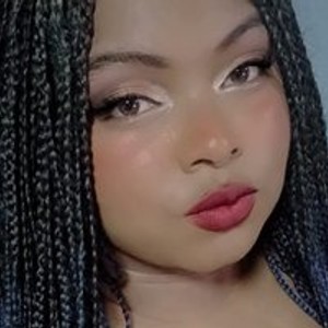 karlottaponce's profile picture