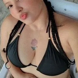 katalinaguerraxl from bongacams