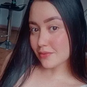 kattycravi from bongacams