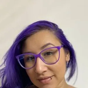 khloerousse from bongacams