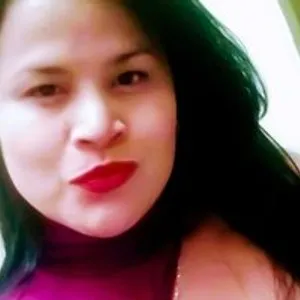 kimclose from bongacams