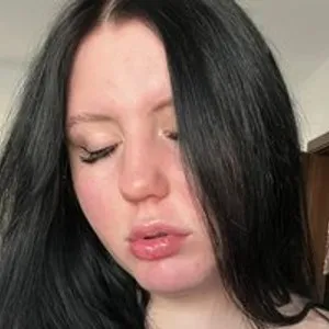 kisazett from bongacams