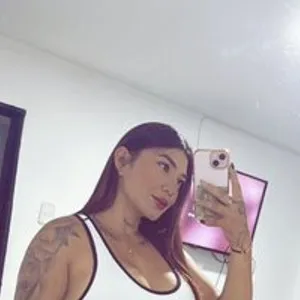 kittyslu from bongacams