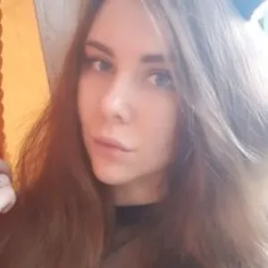 ladytrish from bongacams