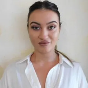 lara18rey from bongacams