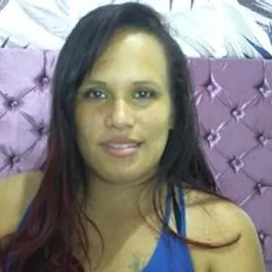 latinqueendol from bongacams