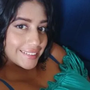 laura-amado from bongacams