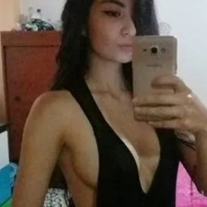 lausexy06 from bongacams