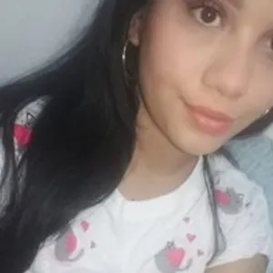 lesliemilk from bongacams