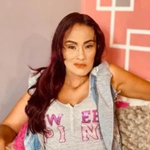 lilacantu from bongacams