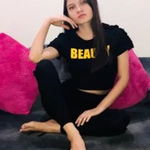 littleelola from bongacams