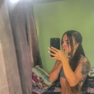 lolacolombian from bongacams