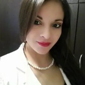 loveesara from bongacams