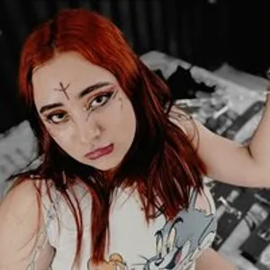 luciagalaller from bongacams