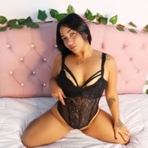 luciasbs from bongacams