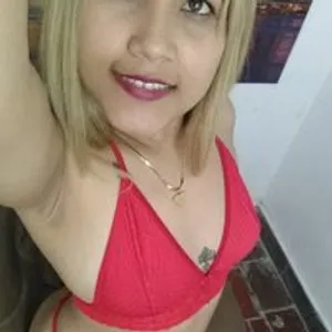 lucy-rous from bongacams