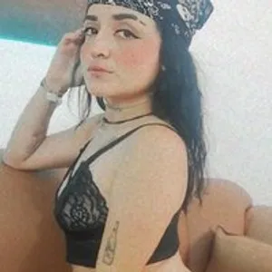 lucyy21 from bongacams