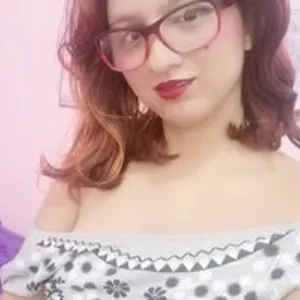 lupita891 from bongacams